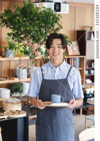 Cafe Staff Cafe Staff 142300184