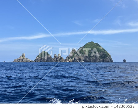 漂浮在海中的島嶼 142300522