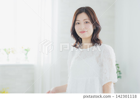 40歲女性的美麗形象 40歲女性的美麗形象 142301118