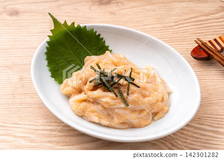 Squid with mentaiko mayonnaise Squid with mentaiko mayonnaise 142301282