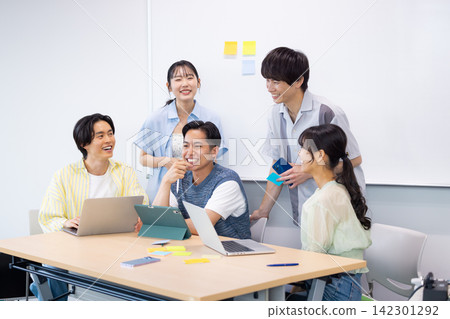 University students working on group projects. Filming assistance provided by: Denpa Gakuen Tokyo Electronics College. University students working on group projects. Filming assistance provided by: Denpa Gakuen Tokyo Electronics College. 142301292