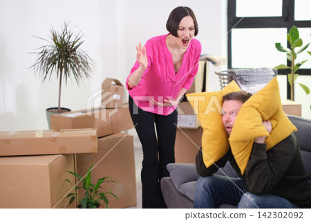 Emotional pregnant woman argues intensely with husband Emotional pregnant woman argues intensely with husband 142302092