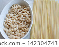 Beans and Spaghetti Ingredients 142304743
