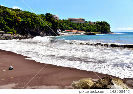 Scenery around Akazawa Beach (Ito City, Shizuoka Prefecture) [August 2026] 142308445