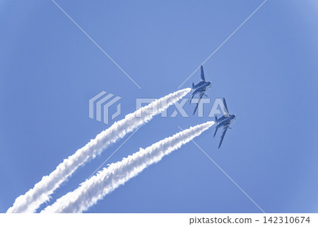 Summer blue sky and the Blue Impulse at Matsushima Air Base, Higashimatsushima City, Miyagi Prefecture Summer blue sky and the Blue Impulse at Matsushima Air Base, Higashimatsushima City, Miyagi Prefecture 142310674