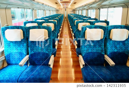 JR四國2600系柴油動車組座椅,2650型(德島端) JR四國2600系柴油動車組座椅,2650型(德島端) 142311935