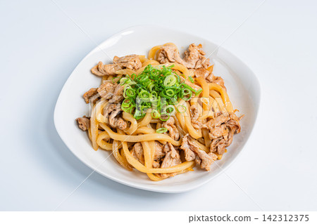 豬肉洋蔥炒烏龍麵 豬肉洋蔥炒烏龍麵 142312375