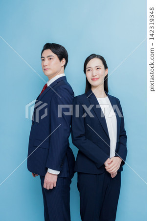 Suit men and women Suit men and women 142319348
