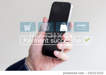 Image of a cashless payment completed via smartphone online payment. Image of a cashless payment completed via smartphone online payment. 142321032