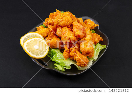 japanese Karaage Fried Chicken Pieces with Crispy Golden Coating japanese Karaage Fried Chicken Pieces with Crispy Golden Coating 142321812