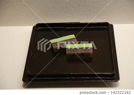 山桂，松江市的著名點心——一種美麗的三層日式甜點，是茶道上的主要甜點。 142322162