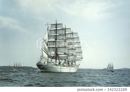 The Kaiwo Maru with full sails The Kaiwo Maru with full sails 142322289