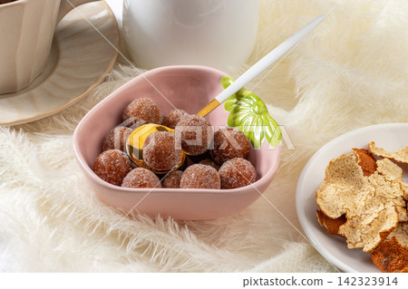 sugar Coated Hawthorn Dried Orange Peel Balls sugar Coated Hawthorn Dried Orange Peel Balls 142323914