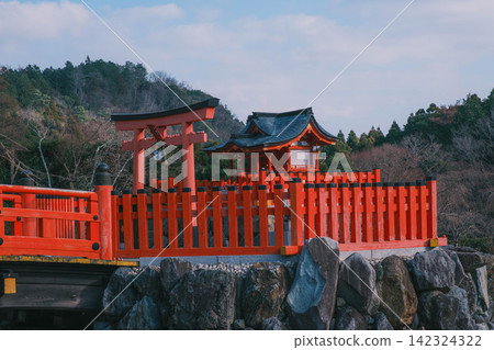 【勝王寺】位於大阪深山之中,以達摩不倒翁聞名的寺廟!歷史悠久的寺廟景色。 【勝王寺】位於大阪深山之中,以達摩不倒翁聞名的寺廟!歷史悠久的寺廟景色。 142324322