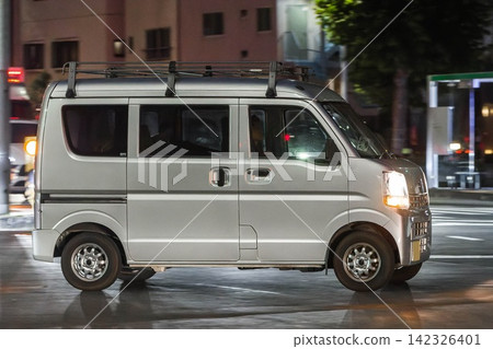 輕型小型貨車 輕型小型貨車 142326401