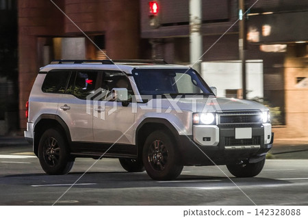 Toyota Land Cruiser 250 Toyota Land Cruiser 250 142328088