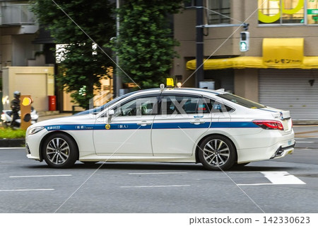 私人出租車 142330623