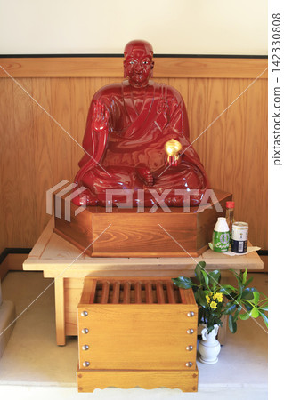A statue of Binzuru Sonja enshrined on the temple grounds. A statue of Binzuru Sonja enshrined on the temple grounds. 142330808