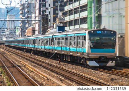 JR East E233 series Keihin-Tohoku Line JR East E233 series Keihin-Tohoku Line 142331589