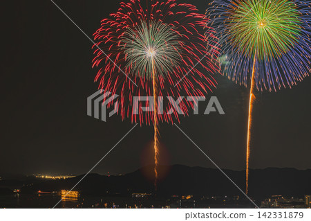 濱松市(靜岡縣)三日煙火大會場景 濱松市(靜岡縣)三日煙火大會場景 142331879
