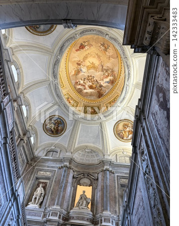 Italy Trip: The Magnificent Palace Architecture of Caserta, a World Heritage Site in Southern Italy Italy Trip: The Magnificent Palace Architecture of Caserta, a World Heritage Site in Southern Italy 142333483