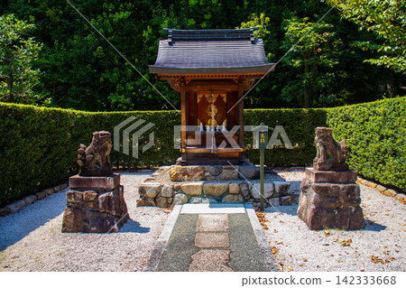 [Kyoto Scenery] Summer at Shokokuji Temple, a place of faith and history, with large clouds spreading across the sky. 142333668