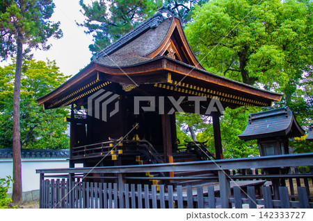 [Kyoto Scenery] Summer at Shokokuji Temple, a place of faith and history, with large clouds spreading across the sky. 142333727