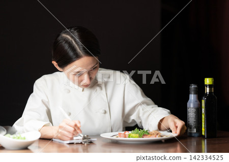 女廚師 女廚師 142334525