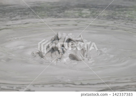 The art of the earth captured by a high-speed shutter - Beppu Onsen Bozu Jigoku The art of the earth captured by a high-speed shutter - Beppu Onsen Bozu Jigoku 142337383