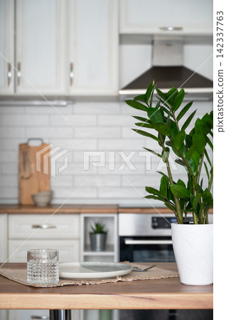 Oak wooden table with empty space for advertising food products against the brick background Oak wooden table with empty space for advertising food products against the brick background 142337763