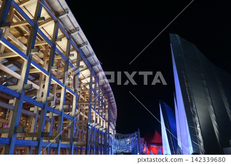 大阪關西世博會(EXPO2025)的夜景 大阪關西世博會(EXPO2025)的夜景 142339680