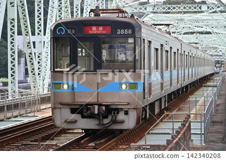 駛過犬山橋：名古屋市營地鐵鶴舞線3050系列，3158號列車組 142340208