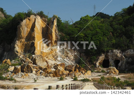有田燒、泉山磁場(日本瓷器的發源地)、有田陶器市場 有田燒、泉山磁場(日本瓷器的發源地)、有田陶器市場 142342461