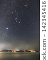 Setouchi's winter starscape: Orion and the Hyades 142345416