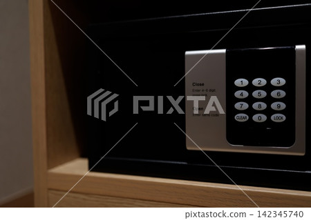Safe combination keypad. Security lock function. For storing valuables. Safe combination keypad. Security lock function. For storing valuables. 142345740