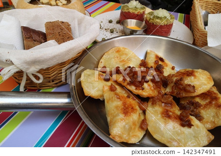 [Poland] [Warsaw] Warsaw Historic District, Restaurants, Local Cuisine 142347491