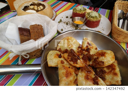 【波蘭】【華沙】華沙歷史街區、餐廳、當地美食 【波蘭】【華沙】華沙歷史街區、餐廳、當地美食 142347492