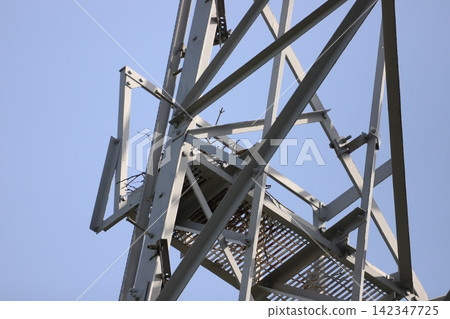Tower of crow's nest 142347725