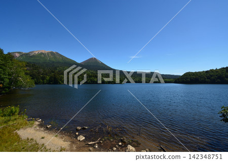 奧內托湖,八月,夏季 奧內托湖,八月,夏季 142348751