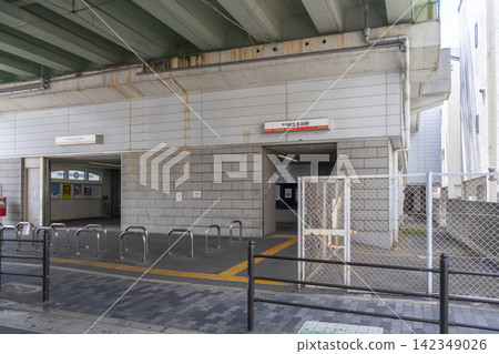 Nankai Railway, Kishisato-Tamade Station Nankai Railway, Kishisato-Tamade Station 142349026