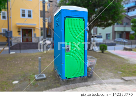 Installation of temporary toilets Installation of temporary toilets 142353770