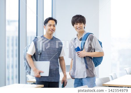 大學生肖像。攝影協助:東京電子電波學園學院 大學生肖像。攝影協助:東京電子電波學園學院 142354979
