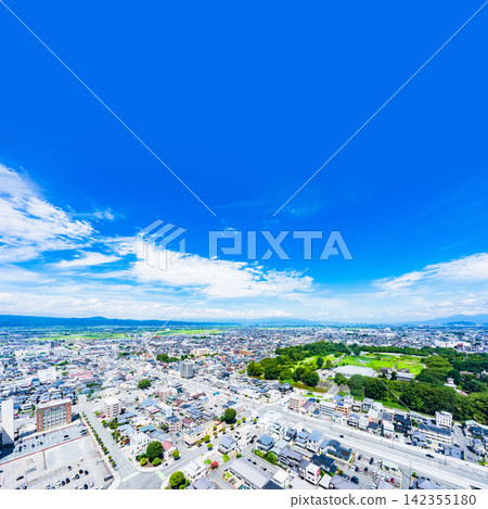 山形市和山形城 [山形縣山形市鳥瞰圖] 142355180