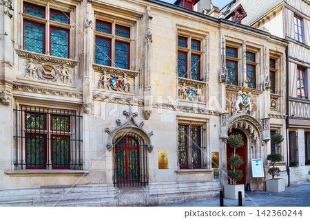 Bourgtheroulde Mansion in Rouen, France Bourgtheroulde Mansion in Rouen, France 142360244