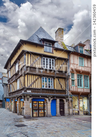 Street in Dinan downtown, France 142360459