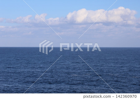 從日本海望去的地平線 從日本海望去的地平線 142360970