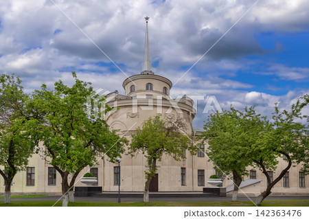 New Castle in Grodno, Belarus back view from the park. Partly cloudy day, historic baroque architecture New Castle in Grodno, Belarus back view from the park. Partly cloudy day, historic baroque architecture 142363476