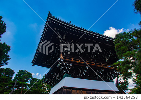 Shokokuji Temple Sotan Inari Shrine: The blessings of the Sotan Fox: Good fortune, family safety, business prosperity, improvement in artistic skills 142364258