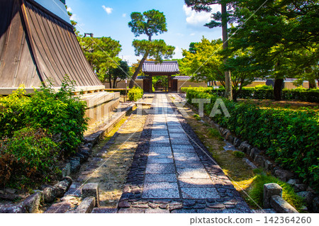 相國寺蒼丹稻荷神社:蒼丹狐的祝福:帶來好運、家庭平安、生意興隆、藝術天賦的提升 相國寺蒼丹稻荷神社:蒼丹狐的祝福:帶來好運、家庭平安、生意興隆、藝術天賦的提升 142364260