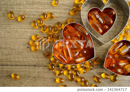 Fish oil or Cod liver gel in capsule. Fish oil or Cod liver gel in capsule. 142364717